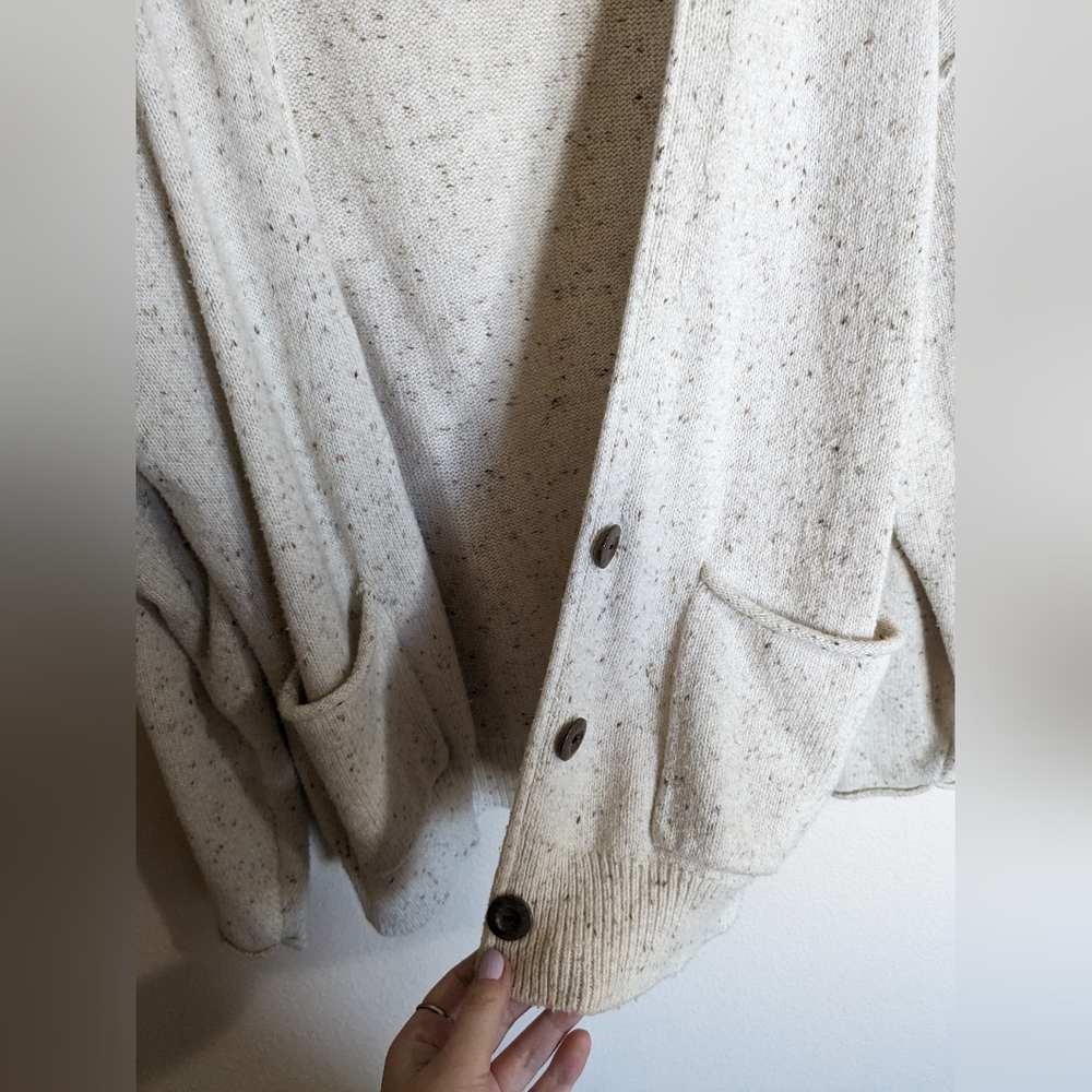 Universal Thread cream cardigan with buttons